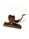 Guitar capo Conde Hermanos media luna peg and pouch