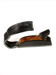 Capo LV with off-center positioned peg, mother of pearl inlay